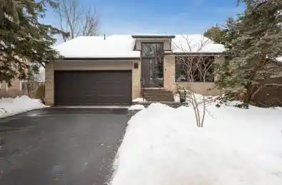 12 Glenview Drive Aurora Ontario L4G 2G8