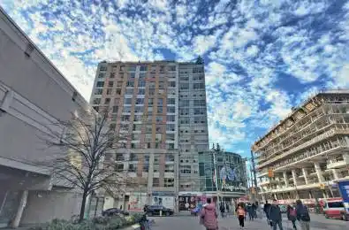 152 St Patrick Street Unit# 901 Toronto C01 Ontario M5T 3J9