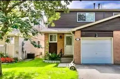 7 New Havens Way Markham Ontario L3T 5G1