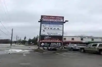 213 The Queensway Avenue Unit# 600 Georgina Ontario L4P 2A3