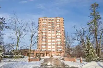 58 Church Street Unit# 904 Brampton Ontario L6V 4A8