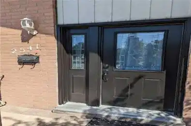 2541 Trident Avenue Unit# bsmt Mississauga Ontario L5B 2L3