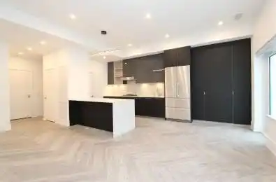 8 Cedarland Drive Unit# 122W Markham Ontario L6G 0H4