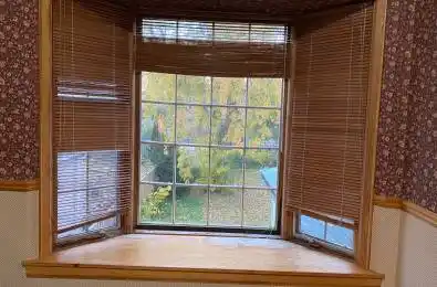 192 Parkview Avenue Toronto C14 Ontario M2N 3Y8