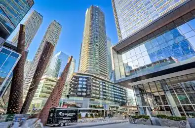 55 Bremner Boulevard Unit# 1407 Toronto C01 Ontario M5J 0A6