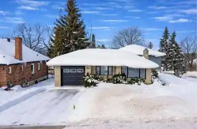 54 Eugenia Street Barrie Ontario L4M 3T5