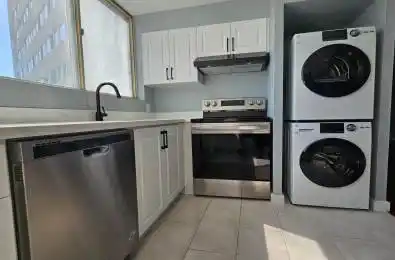 3695 Kaneff Crescent Unit# 810 Mississauga Ontario L5A 4B6