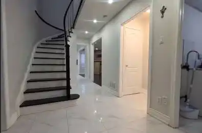 44 Andy Crescent Vaughan Ontario L4H 1C5