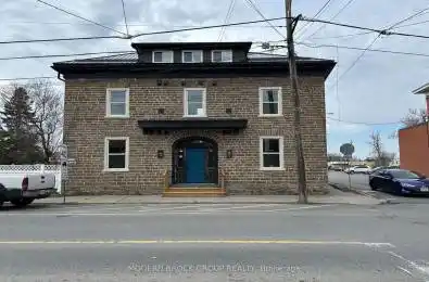 5 Clothier Street Unit# 102 North Grenville Ontario K0G 1J0