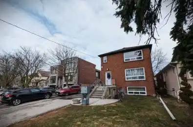 106 Lake Shore Drive Unit# 8 Toronto W06 Ontario M8V 2A2