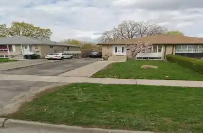 31 Aloma Crescent Unit# Upstairs Only Brampton Ontario L6T 2N8