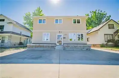 6571 Cleveland Avenue Niagara Falls Ontario L2G 4A2