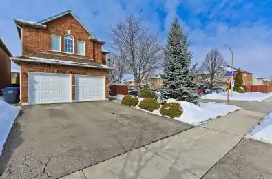 3945 Foxwood Avenue Mississauga Ontario L5N 7V4
