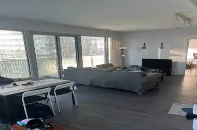 42 Charles Street Unit# 4002 Toronto C08 Ontario M4Y 1T4