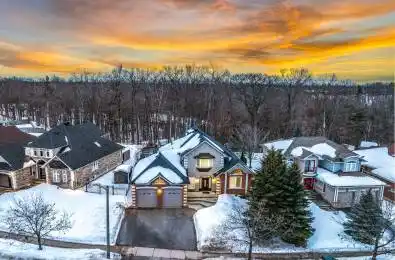 18 Cumming Drive Barrie Ontario L4N 8H6