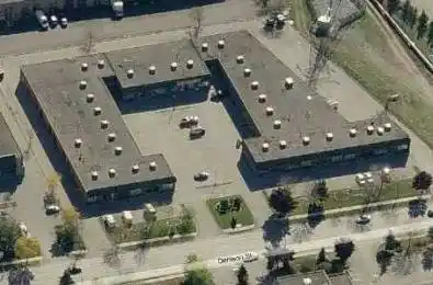 825 Denison Street Unit# 19 Markham Ontario L3R 5E4