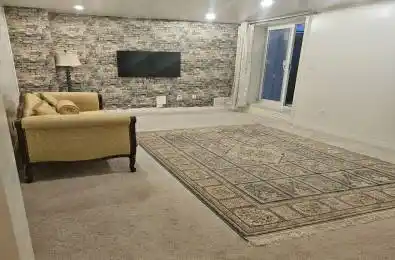 82 Vantage Loop Newmarket Ontario L3X 0K8