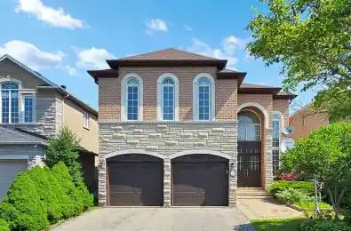 2 Lord Nelson Court Richmond Hill Ontario L4S 1Y1