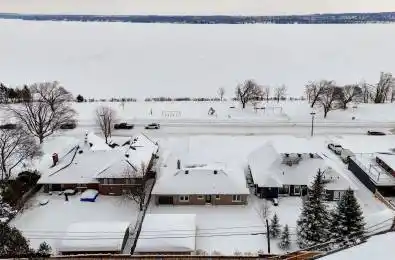 68 Kempenfelt Drive Barrie Ontario L4M 1C1