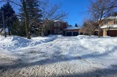 17 Dunloe Road Richmond Hill Ontario L4B 2H6