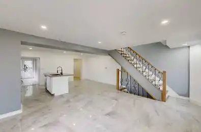 11 Maple Street Oshawa Ontario L1H 2L6