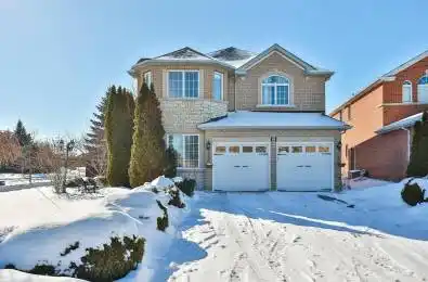 2 Sandway Crescent Vaughan Ontario L6A 2M1