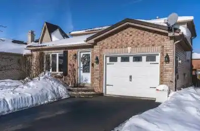 222 Country Lane Barrie Ontario L4N 0W1