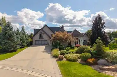 35 Daymond Drive Puslinch Ontario N0B 2J0