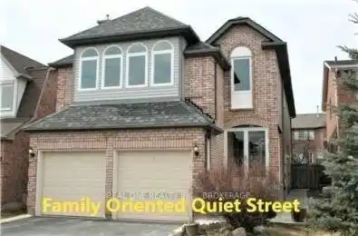 5847 Tayside Crescent Mississauga Ontario L5M 5J6