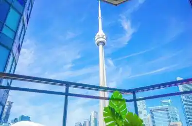 230 Queens Quay Unit# 1726 Toronto C01 Ontario M5J 2Y7