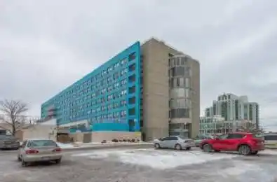 39 Kimbercroft Court Unit# PH810 Toronto E07 Ontario M1S 5B5