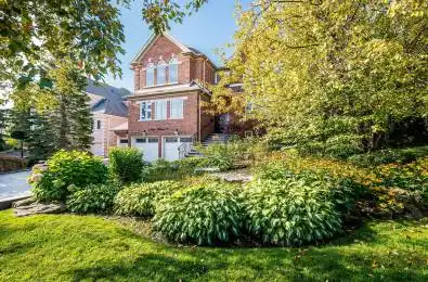 5290 Hilton Court Mississauga Ontario L5M 5B5