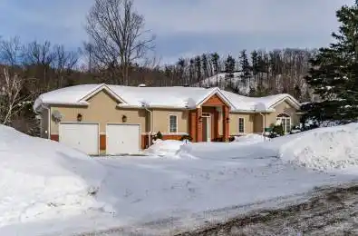 32 Valleycrest Drive Oro-Medonte Ontario L0L 2L0
