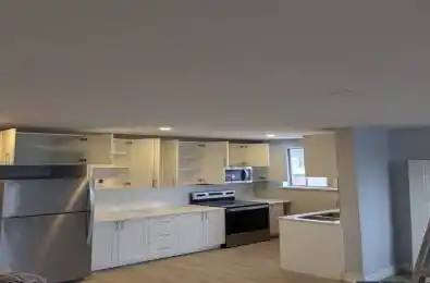 3046 Jaguar Valley Drive Unit# 405 Mississauga Ontario L5A 2J3