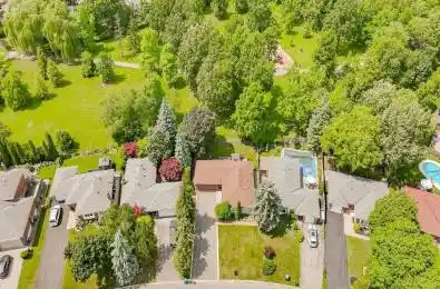 29 Devonshire Drive Brampton Ontario L6T 3G5