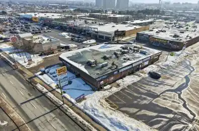 40 Beverly Hills Drive Toronto W05 Ontario M3L 1A1