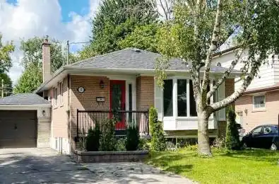32 Collins Crescent Unit# Lower Aurora Ontario L4G 2W2