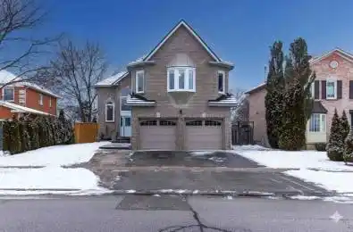 22 Grand Forest Drive Unit# Upper Barrie Ontario L4N 7E8