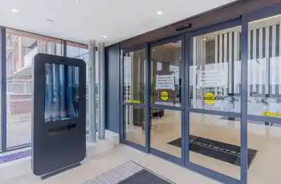 220 Missinnihe Way Unit# 812 Mississauga Ontario L5H 0A9