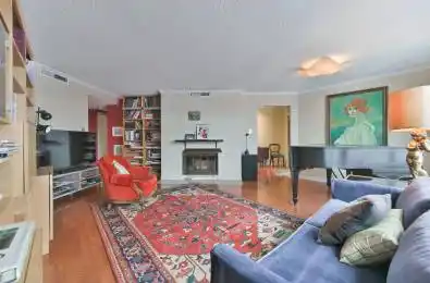 55 Wellesley Street Unit# 803 Toronto C08 Ontario M4Y 2T6