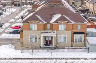 26 Drummondville Drive Brampton Ontario L6P 3M9