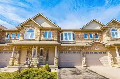 35 Charleswood Crescent Hamilton Ontario L0R 1P0