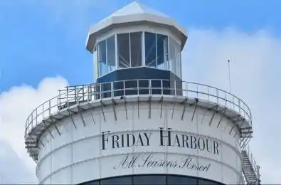 333 Sunseeker Avenue Unit# 501 Innisfil Ontario L9S 0J7