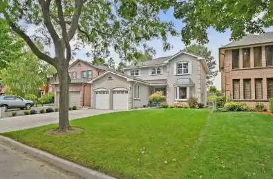 1729 Pengilley Place Mississauga Ontario L5J 4R8