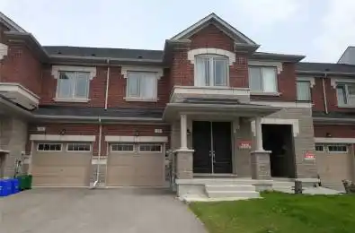 15 Durblee Avenue Aurora Ontario L4G 0Z8
