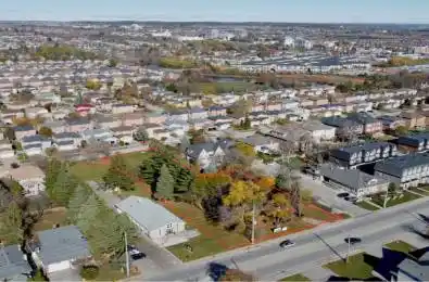 196 Elgin Mills Road Richmond Hill Ontario L4C 4M2