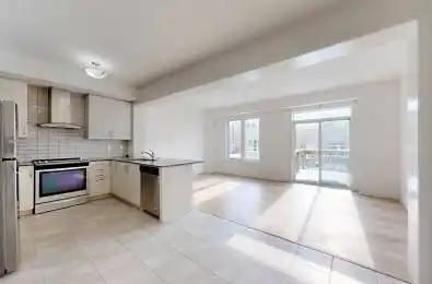 208 Harding Park Street Newmarket Ontario L3Y 0E3