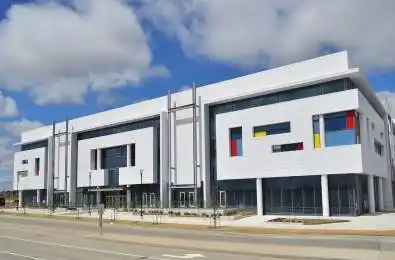 9390 Woodbine Avenue Unit# 1CF5 Markham Ontario L6C 0M5