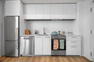 101 Roehampton Avenue Unit# 2211 Toronto C10 Ontario M4P 2W2