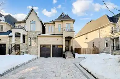 87 Robert Berry Crescent King Ontario L7B 0M6